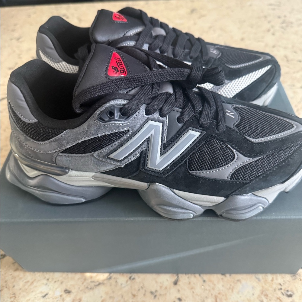 New Balance 9060 Black and Silver Athletic Shoes